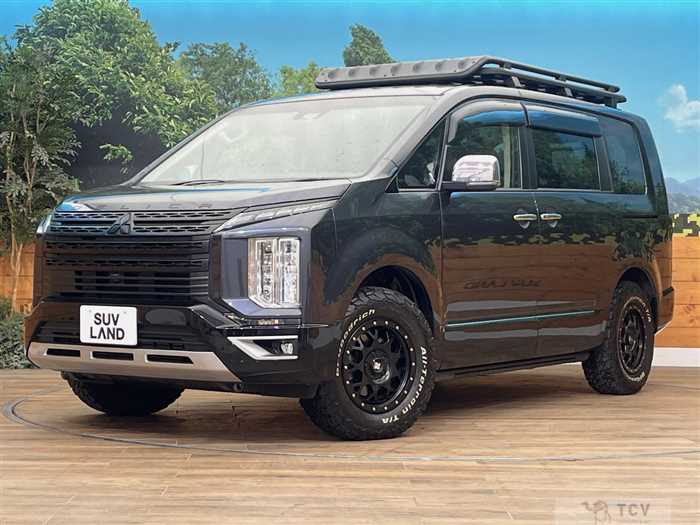 2022 Mitsubishi Delica D5