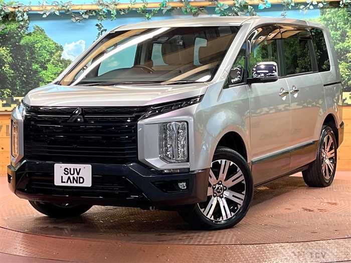 2022 Mitsubishi Delica D5