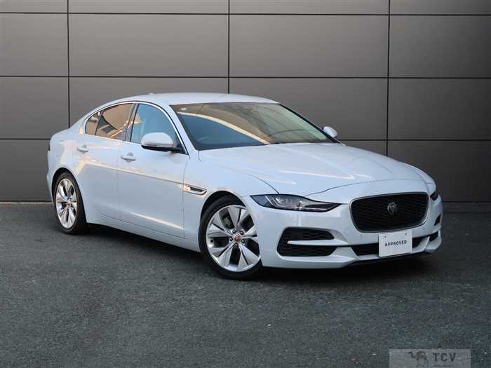 2020 Jaguar XE