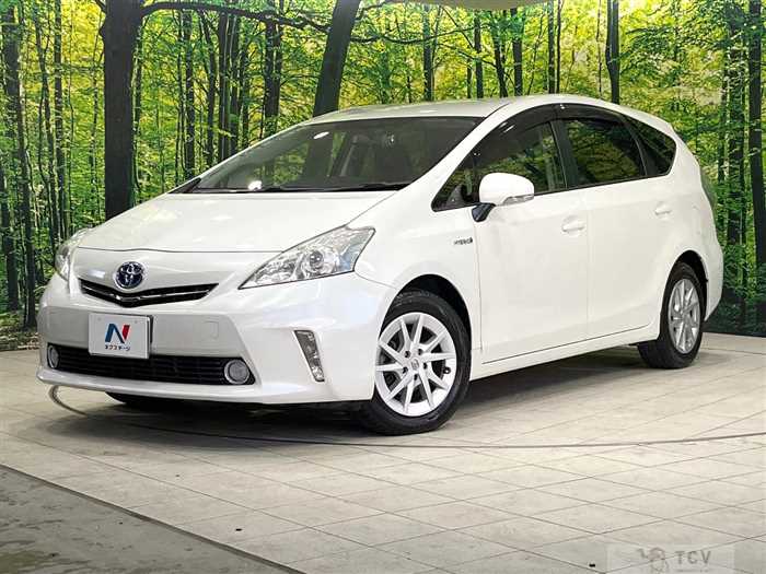 2012 Toyota PRIUS α