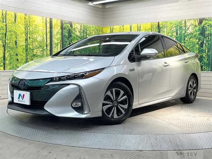 2019 Toyota Prius PHV