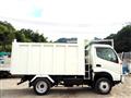 1999 Toyota Dyna Truck