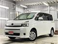 2013 Toyota Voxy