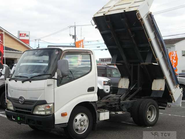 2012 Hino Dutro