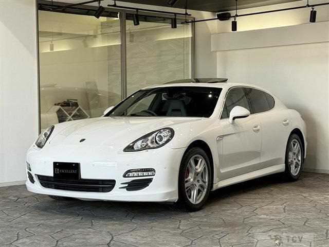 2010 Porsche Porsche Others
