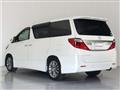 2013 Toyota Alphard G