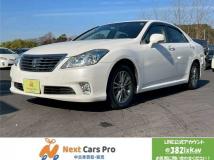 2012 Toyota Crown