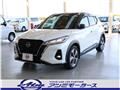2022 Nissan KIX