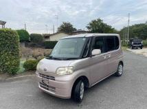 2010 Daihatsu Tanto