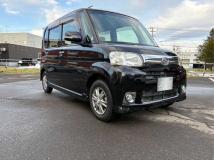2012 Daihatsu Tanto