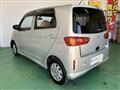 2005 Daihatsu MAX