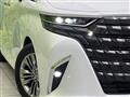 2024 Toyota Alphard Hybrid