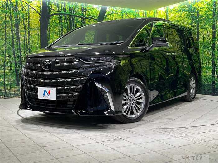 2023 Toyota Alphard Hybrid
