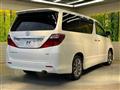 2010 Toyota Alphard