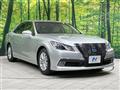 2013 Toyota Crown Hybrid