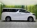 2019 Toyota Alphard Hybrid