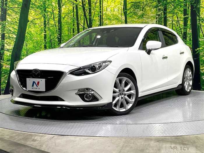 2015 Mazda Axela Sport