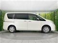 2012 Nissan Serena