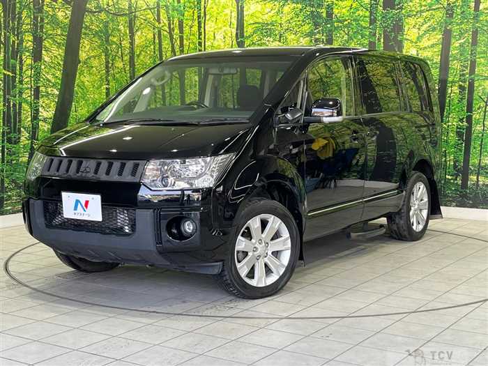 2018 Mitsubishi Delica D5