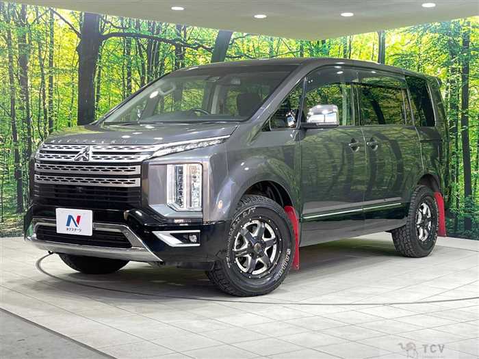 2019 Mitsubishi Delica D5