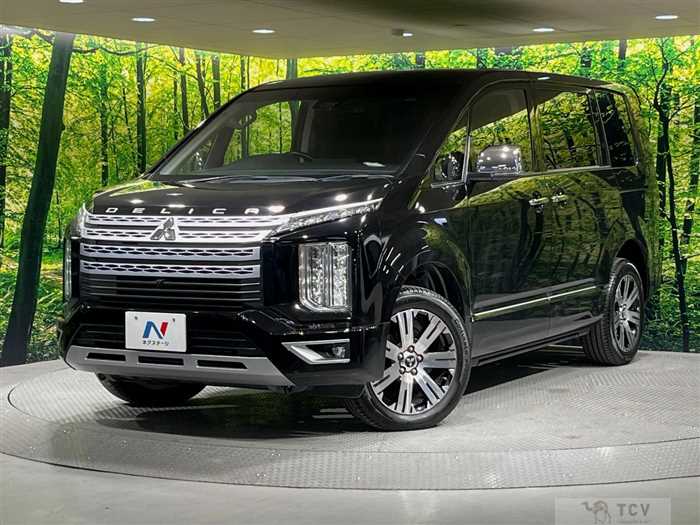 2020 Mitsubishi Delica D5