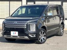 2023 Mitsubishi Delica D5