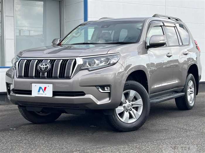 2020 Toyota Land Cruiser Prado
