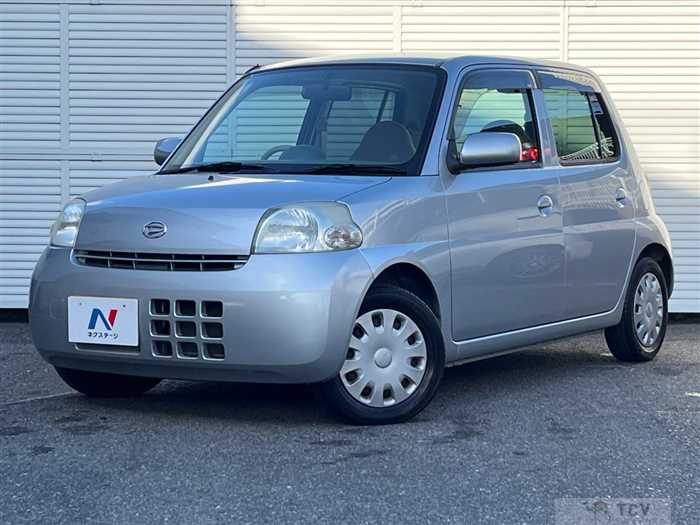 2009 Daihatsu Esse