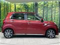 2017 Daihatsu Cast