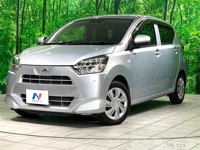 2017 Daihatsu Mira Es