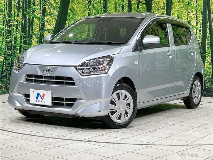 2018 Daihatsu Mira Es
