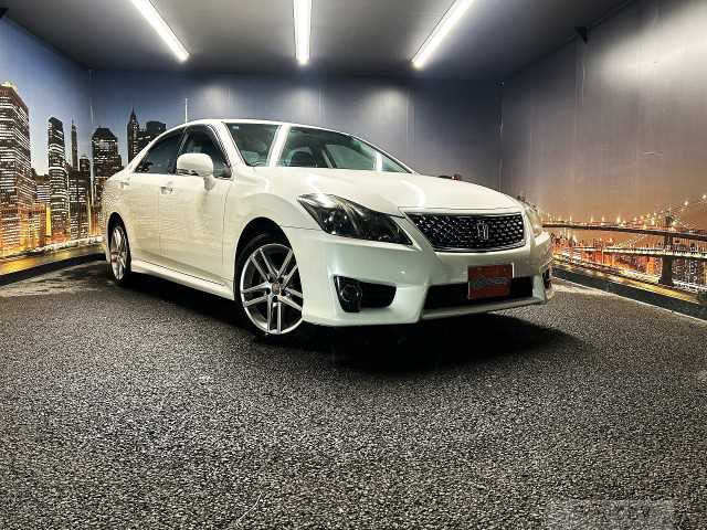 2011 Toyota Crown Athlete Series