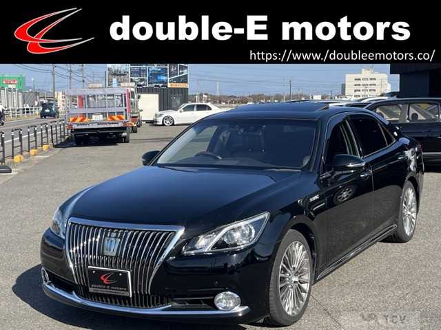 2015 Toyota Crown Majesta