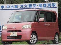 2010 Daihatsu Tanto