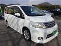 2009 Nissan Serena