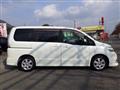 2009 Nissan Serena