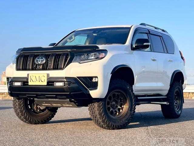 2023 Toyota Land Cruiser Prado