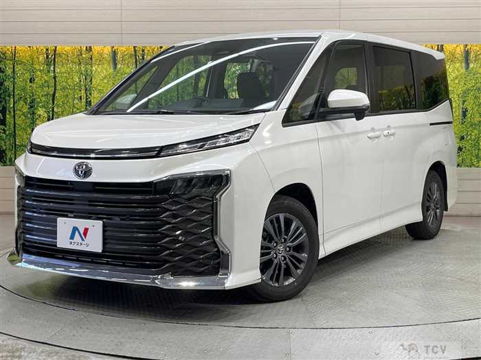 2025 Toyota Voxy