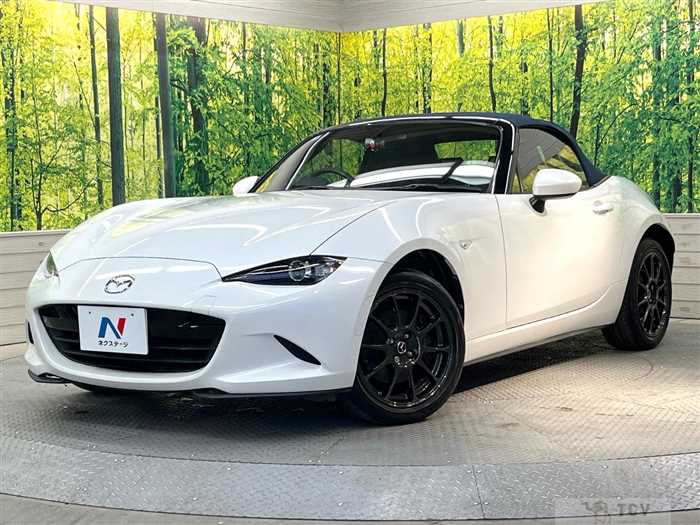 2022 Mazda Roadster