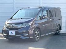 2015 Honda Step WGN