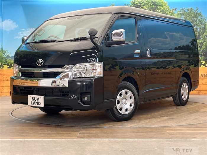 2025 Toyota Hiace Wagon