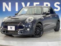 2015 U.K. Others U.K. Others