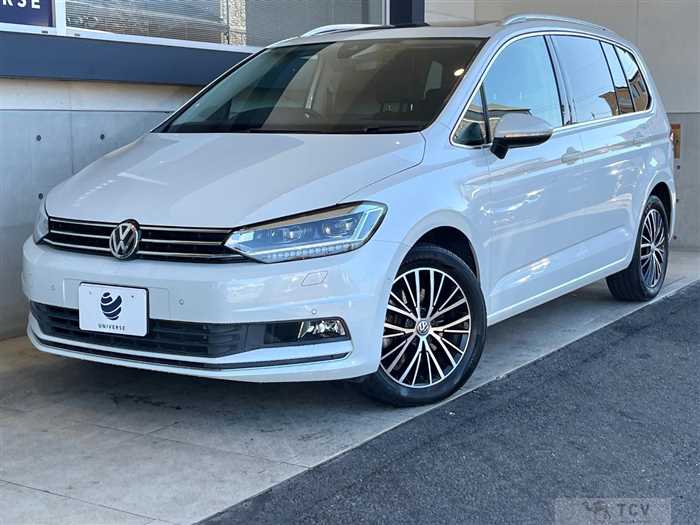 2019 Volkswagen Golf Touran