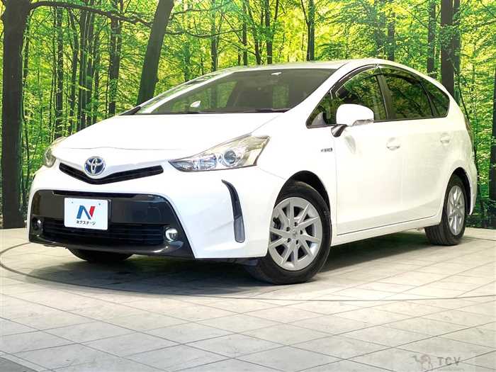 2015 Toyota PRIUS α