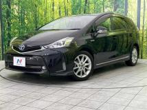 2015 Toyota PRIUS α