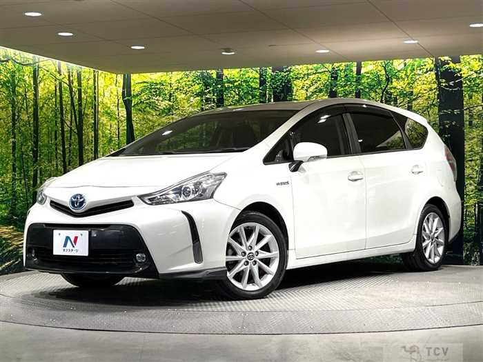 2015 Toyota PRIUS α