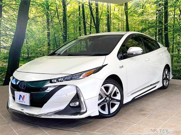 2017 Toyota Prius PHV