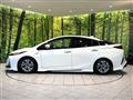 2017 Toyota Prius PHV