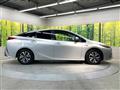 2019 Toyota Prius PHV