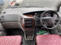 2001 Nissan Elgrand